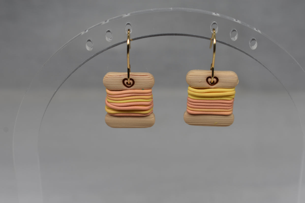 Spools of Thread Dangles