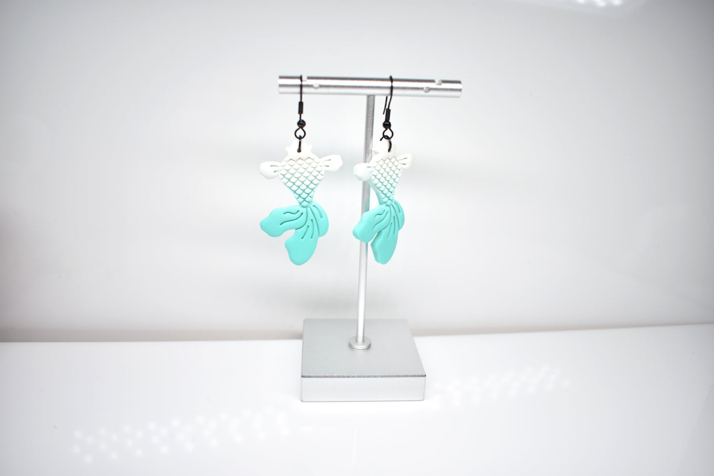 Koi Fish Dangle White/Aqua