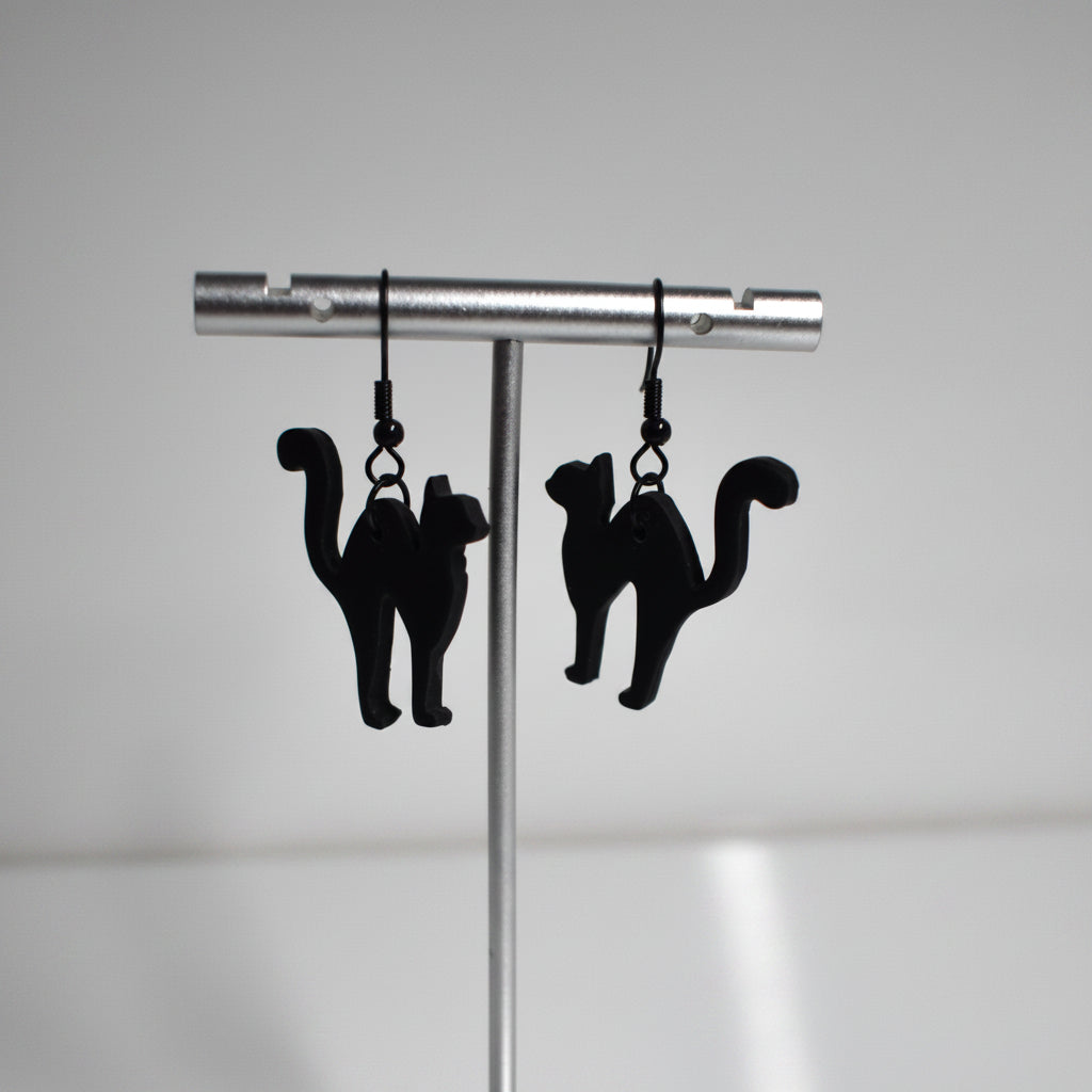 Arched Black Cat Earring 