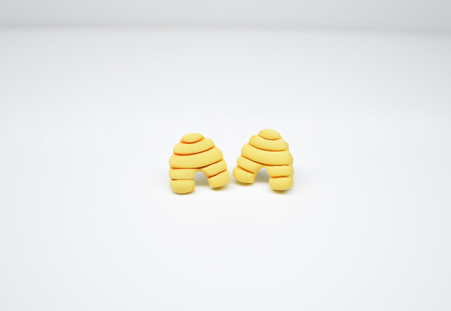 Beehive Stud 