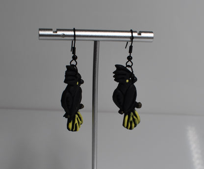Black cockatoo earring 