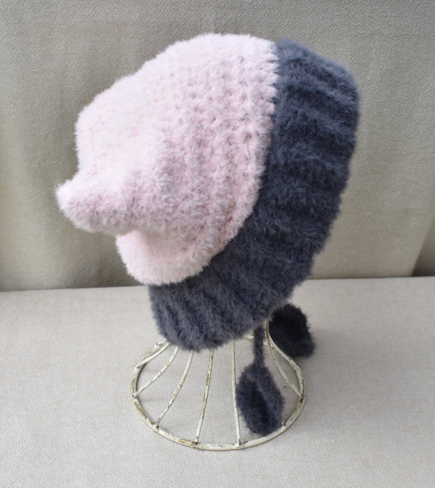 Cat Sack Beanie with Leaves