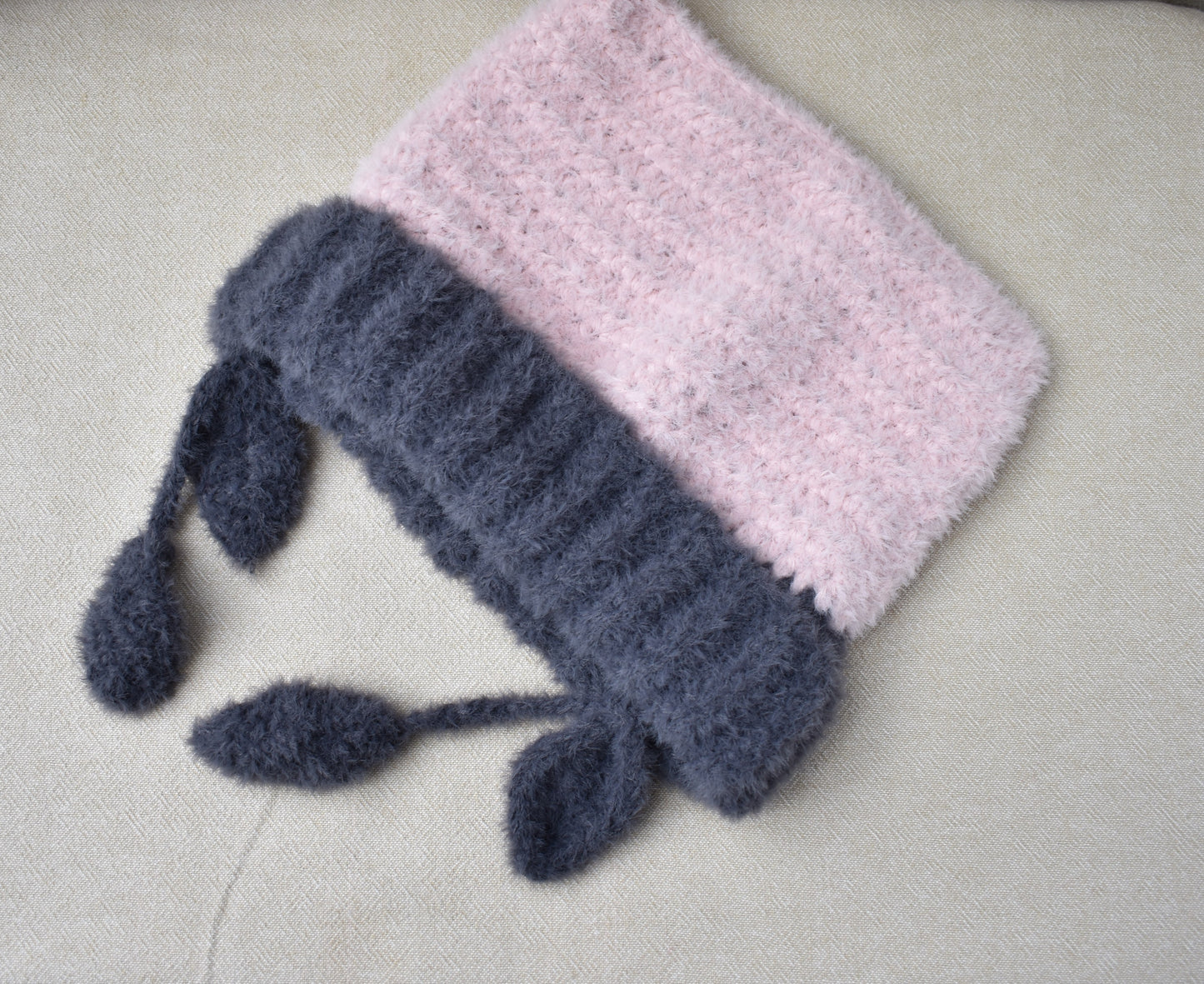 Cat Sack Beanie with Leaves