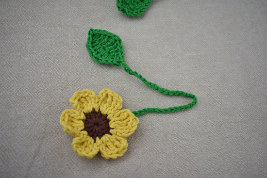 Crochet Flower Book Marks