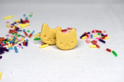 Kitty Studs - Poppy