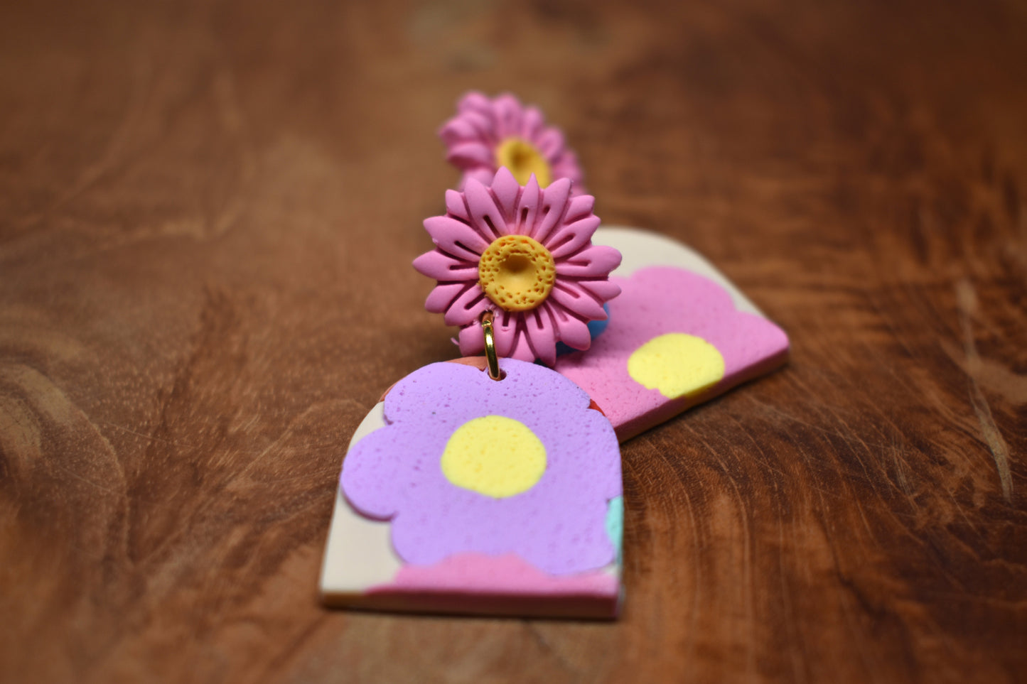 Daisy Arch Earrings
