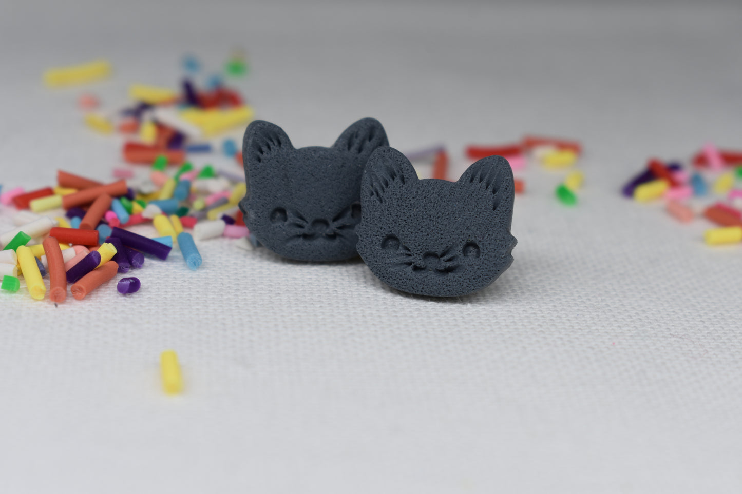 Kitty Studs - Poppy