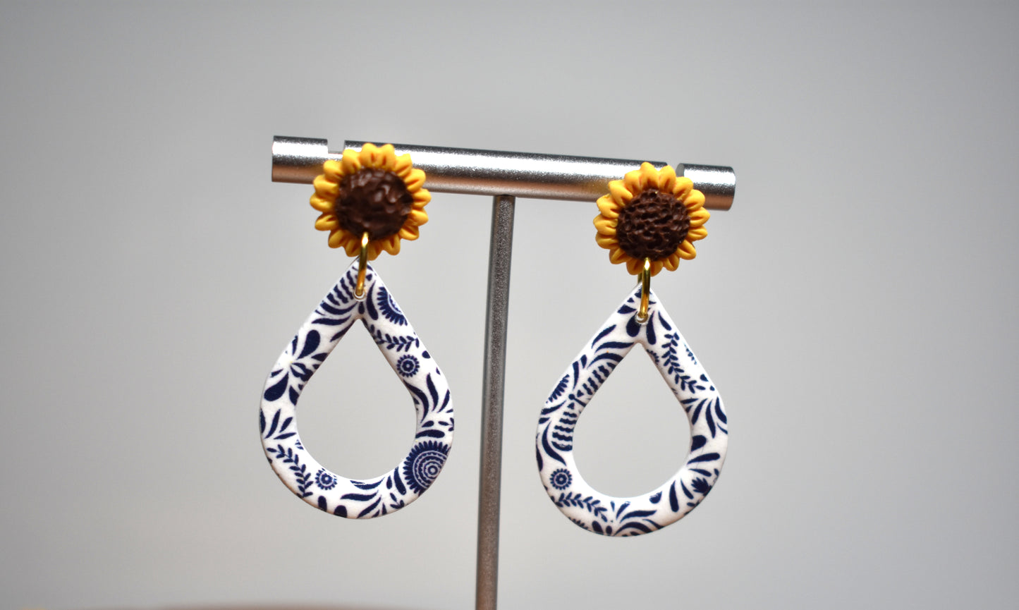 Delft Sunflower Teardrop