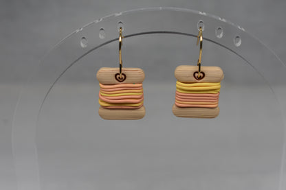 Spools of Thread Dangles