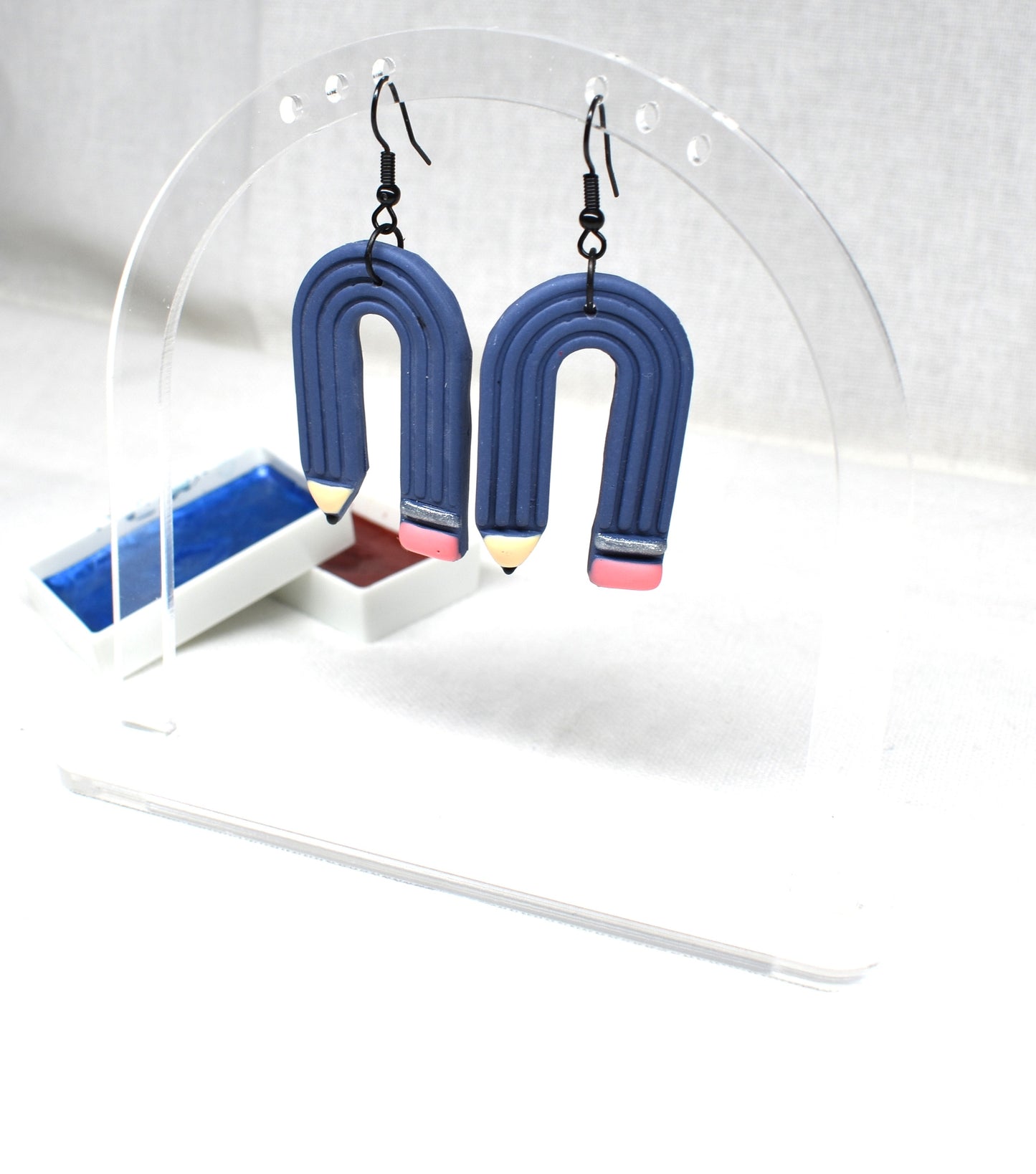 Arch Pencil Earrings