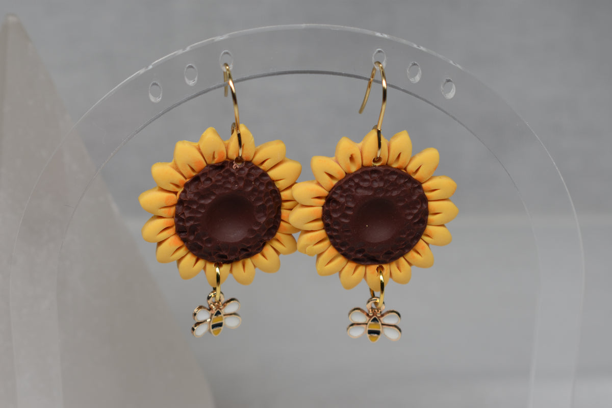 Large Sunflowers with Bee Charm