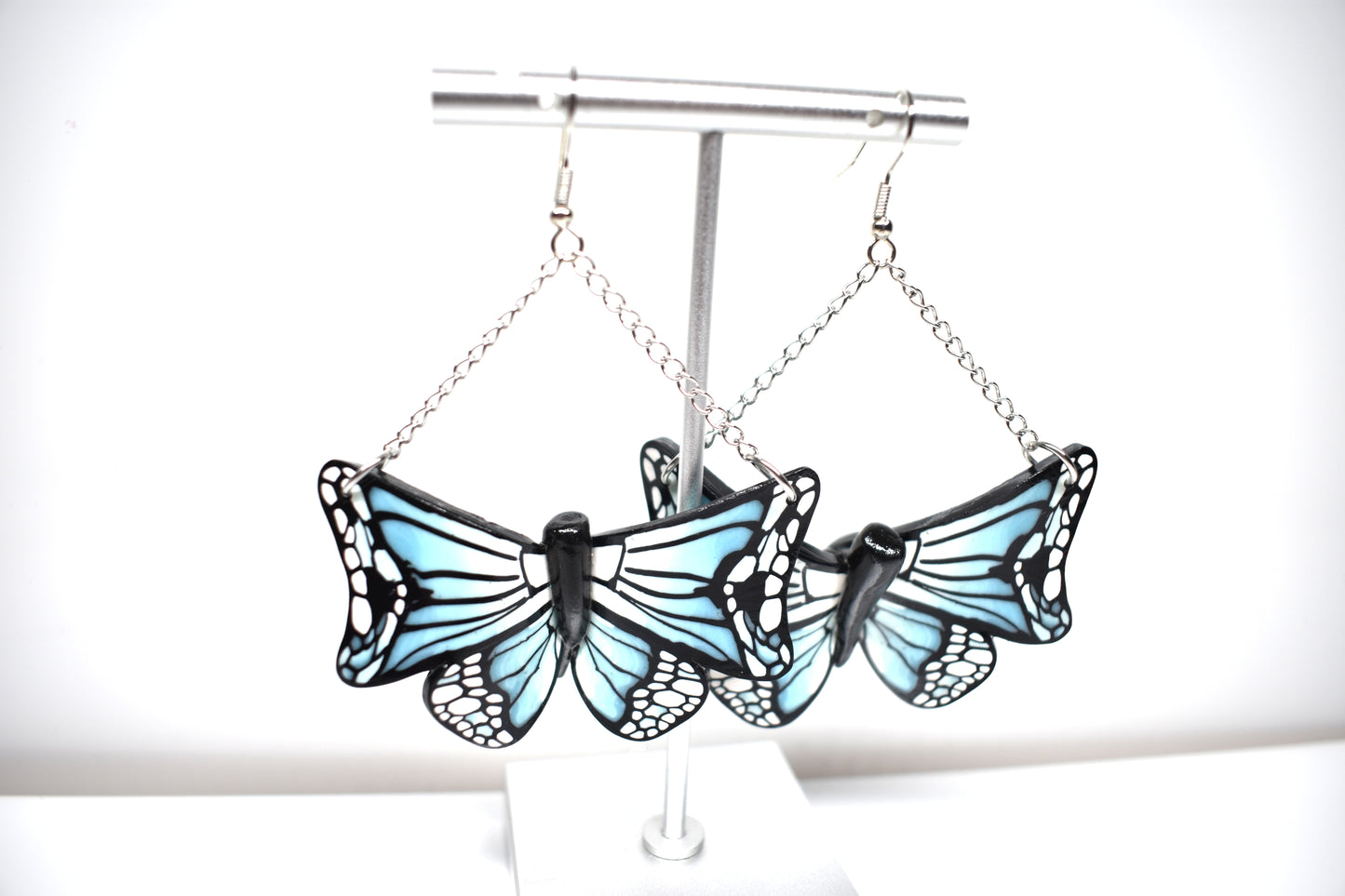 Swinging Butterfly