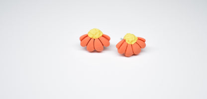 Half Flower stud Orange 