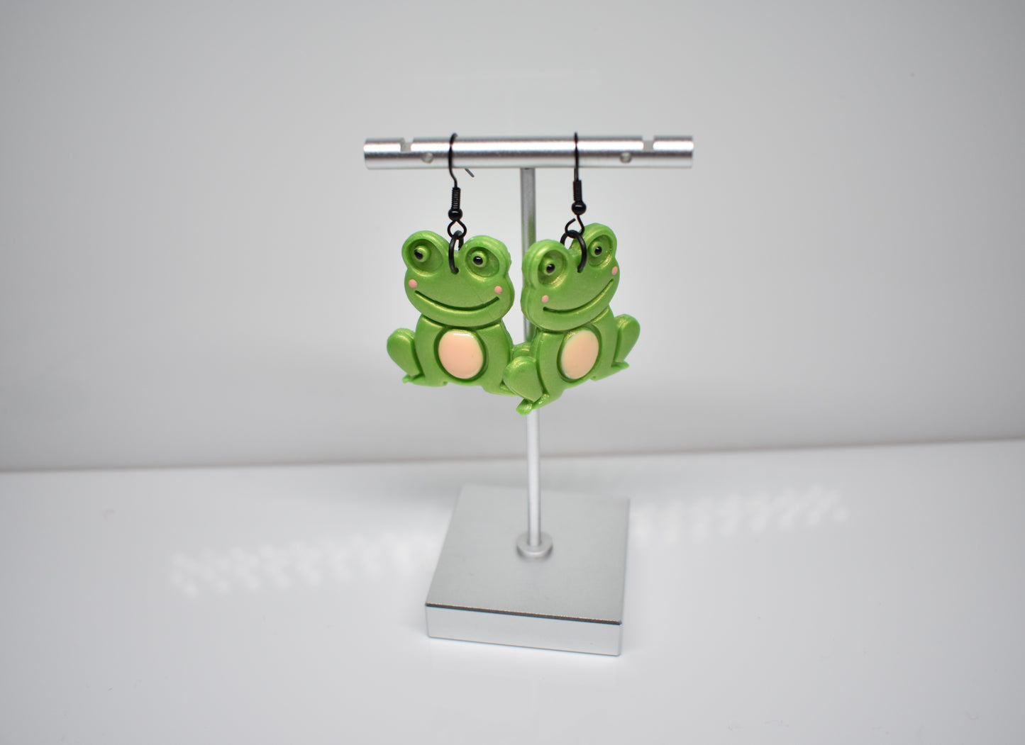 Happy Frog With Cream belly 