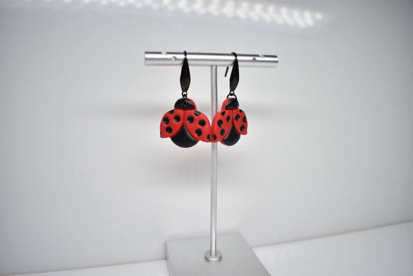 Lady bug dangle Med