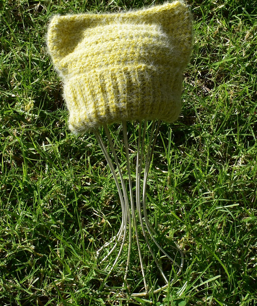 Lemon Meringue cat sack 