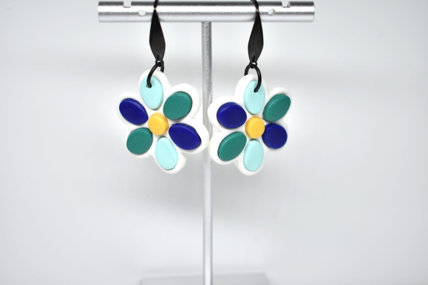 Small Rainbow flowers Azure 